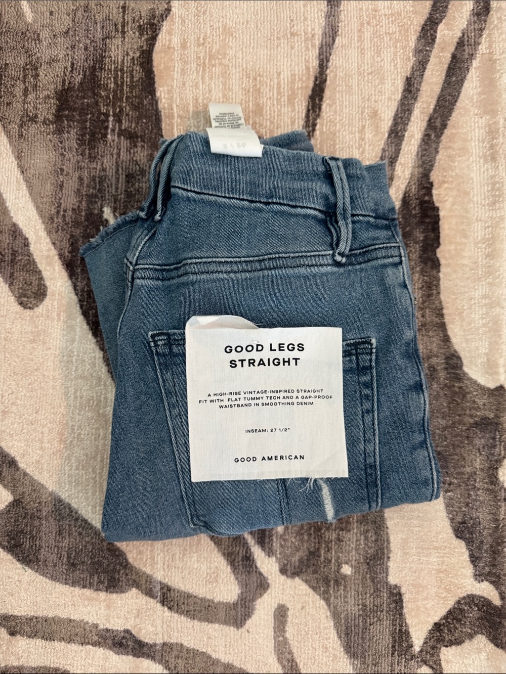 Good American Good Legs Straight Jeans - Medium Blue Wash
